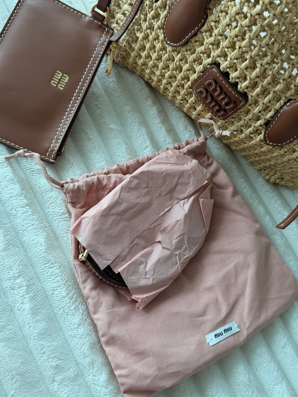 Miu Miu Tan Raffia handbag with Brown Leather Trim - Picture 4 of 5